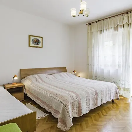 Nevenka Apartment *